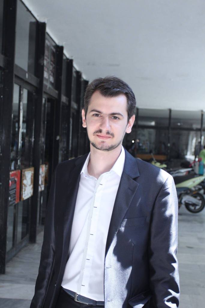 Η επιτυχία δεν εξαρτάται μόνο από τις δικές σου ικανότητες, αλλά και από το πως εκμεταλλεύεσαι τις ευκαιρίες. Το marketing οφείλει να αποτελεί τρόπο σκέψης, σημαντικό κομμάτι στην καθημερινότητα κάθε ελεύθερου επαγγελματία και κάθε επιχείρησης. Στόχος μου είναι να προσφέρω υπηρεσίες που θα δίνουν στην κάθε επιχείρηση στρατηγικό πλεονέκτημα.