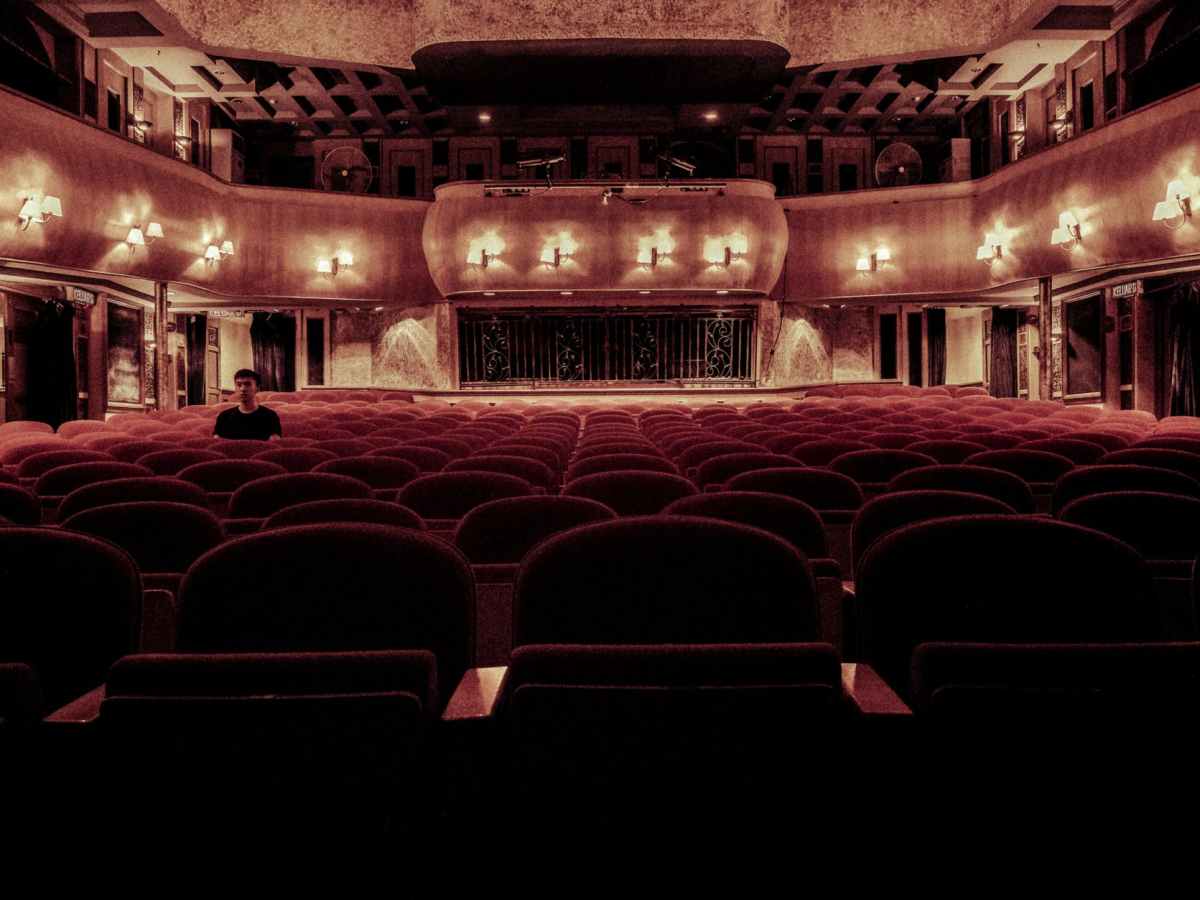 Γκρίζα διαφήμιση μέσω&nbsp;τηλεόρασης